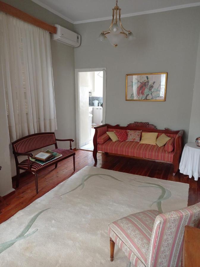 Mansion With Garden Villa Kiaton Bagian luar foto