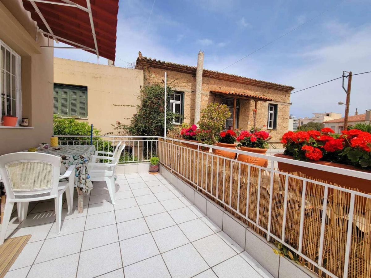 Mansion With Garden Villa Kiaton Bagian luar foto